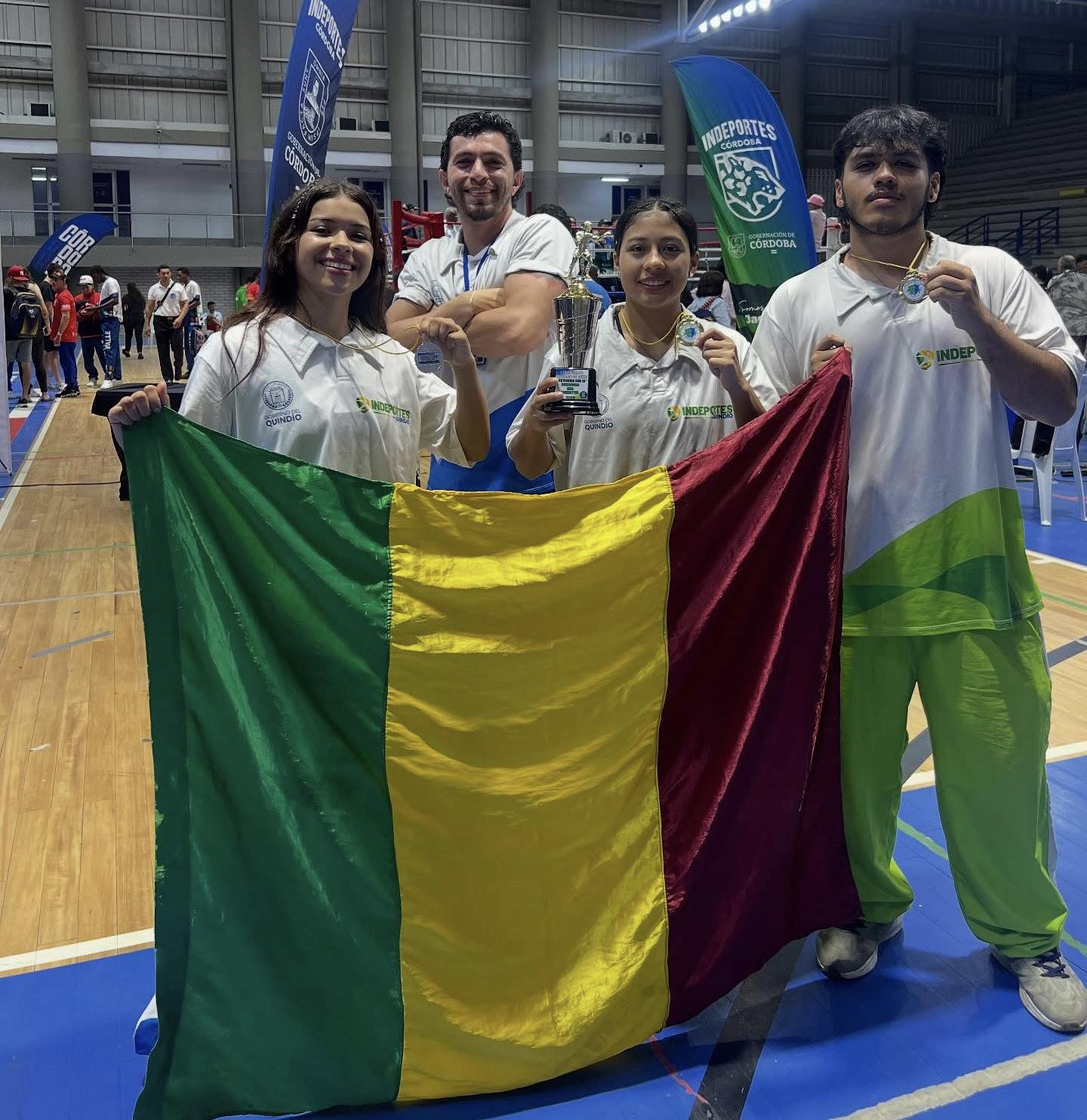 HISTÓRICO TRIUNFO DEL BOXEO QUINDIANO EN MONTERÍA: DOS OROS, UNA PLATA Y TOP 5 NACIONAL